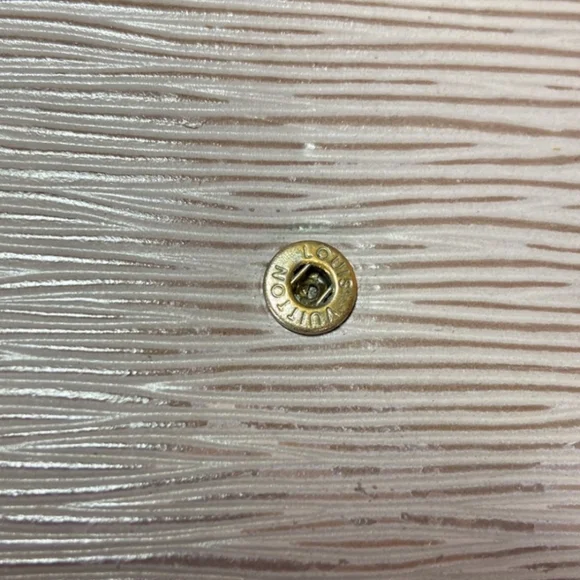 Louis Vuitton Purple Wallet - Picture 9 of 15